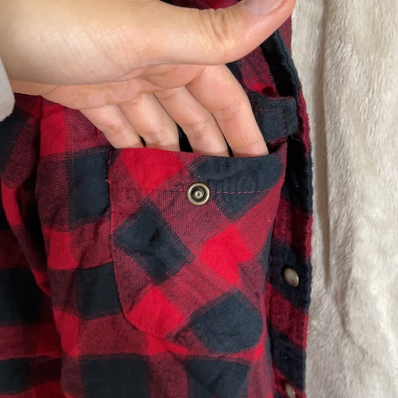 Faux Fur Lined Button Up Plaid Shirt - Picture 3 of 6
